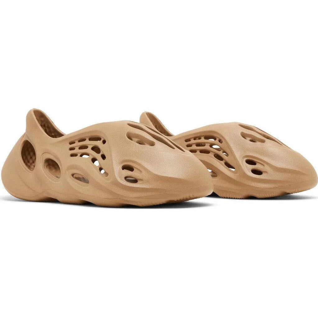 Yeezy Foam Runner 'Clay Taupe'