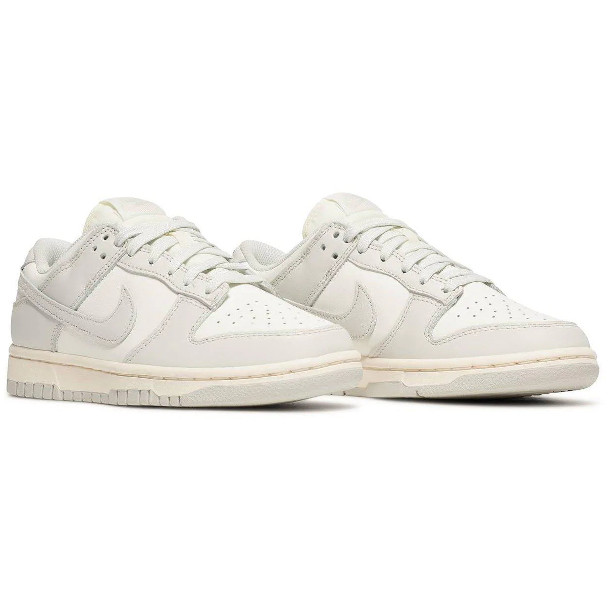 Wmns Dunk Low 'Light Bone'